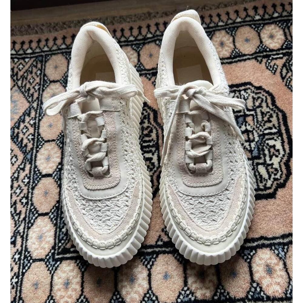 Dolce Vita Dolen Sneakers in Sand-Stone Knit size 7.5